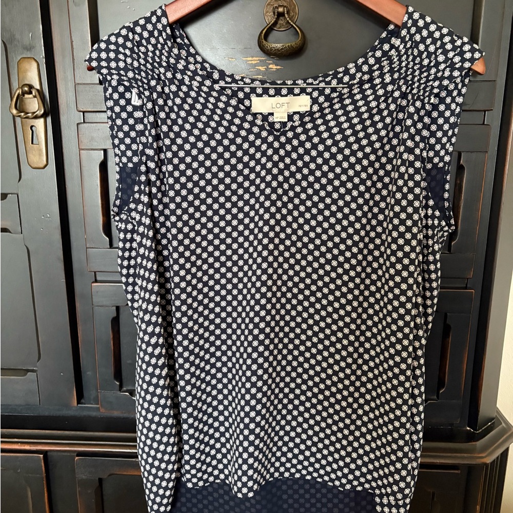 LOFT Navy and White Sleeveless Blouse
